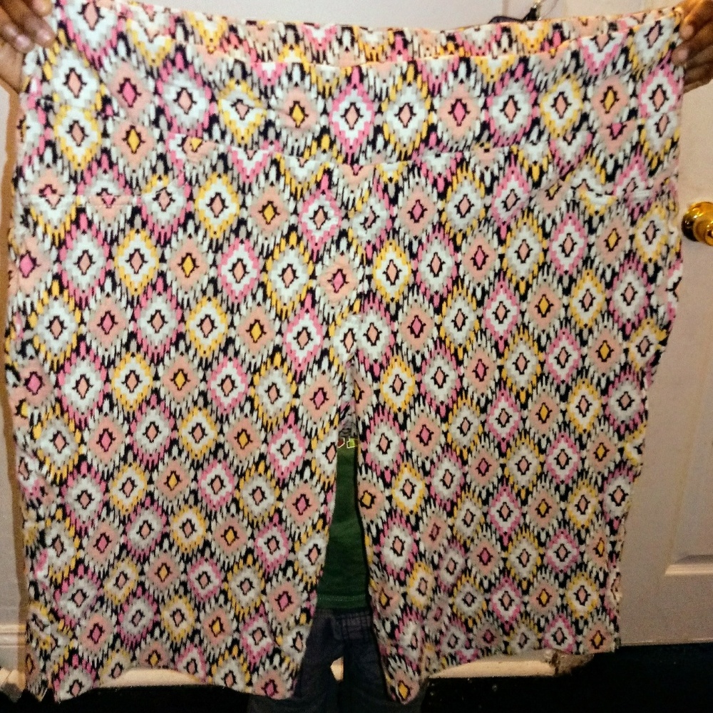 Capri pants
